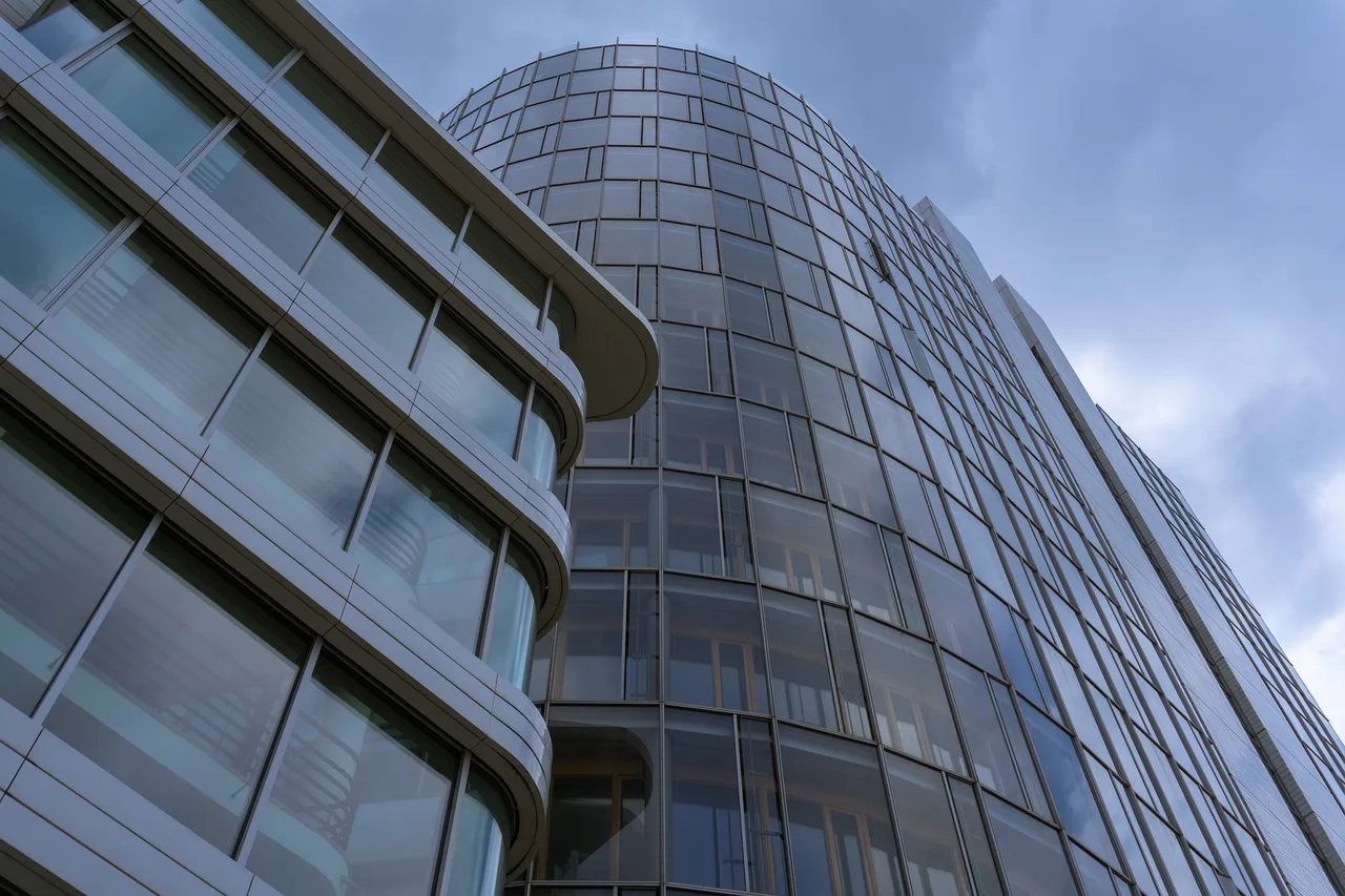 building, facade, window, architecture, house facade, modern, urban, property, progress, structure, design, glass, office building, heaven, office, downtown, city. Property management KPIs owners actually use